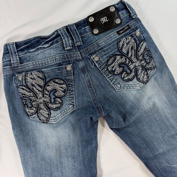 Miss Me Denim - Miss Me Straight Leg Jeans 27X29 Rhinestone Distressed Fleur De Lis Buckle